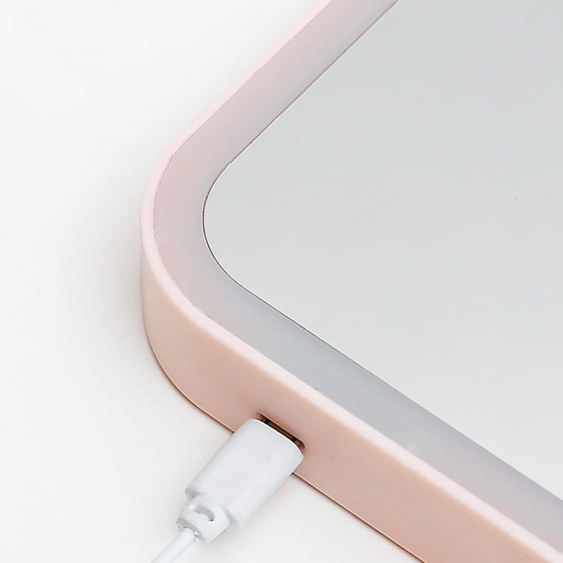 Lusterko kosmetyczne podświetlane do makijażu led