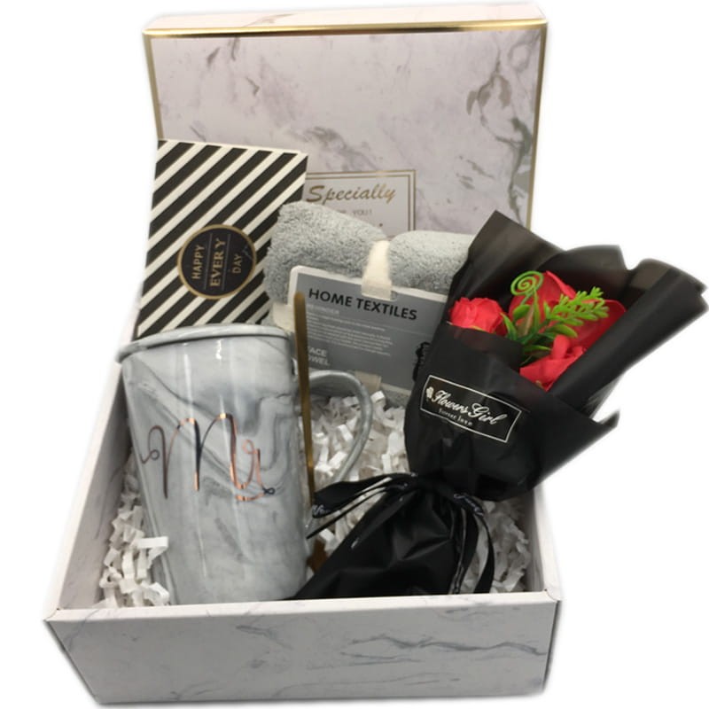 Box prezentowy dla taty  z fajnym kubkiem i ręcznikiem 