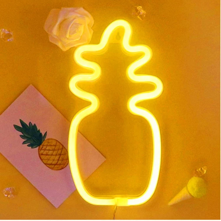 Neon LED z ananasem – wprowadź klimat wakacji!