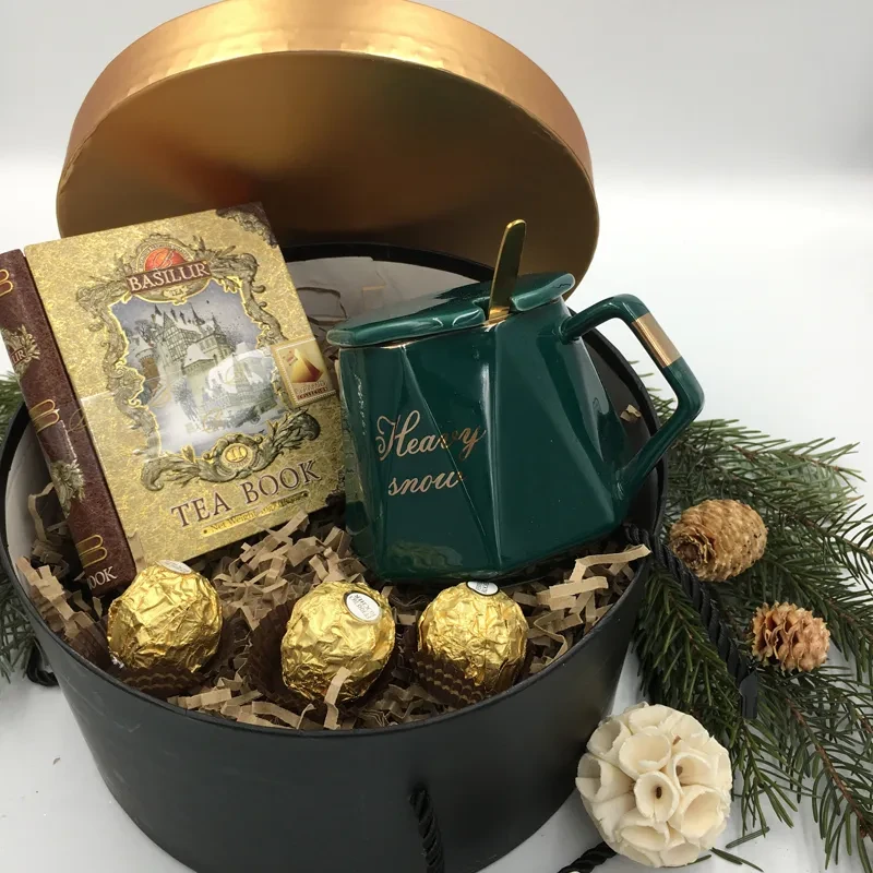 Zestaw herbat z kubkiem