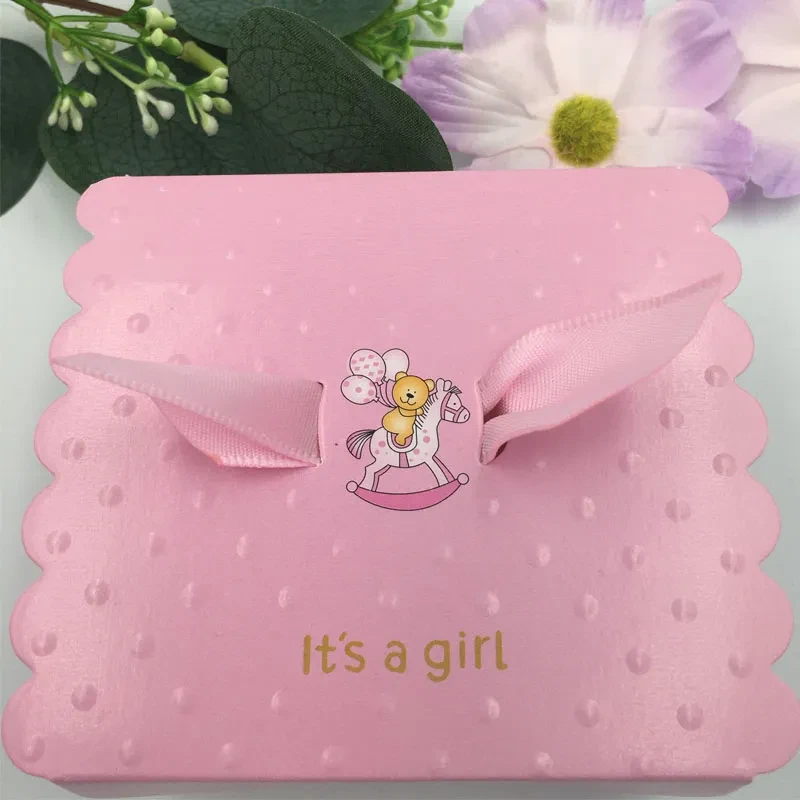 Urocze pudełko "Its a girls" ze słodyczami