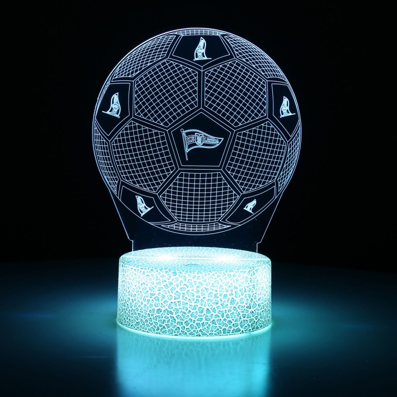 Lampka 3D nocna LED KS Lechia Piłka Nożna – nowoczesne oświetlenie dla fana piłki i gdańskiego klubu.