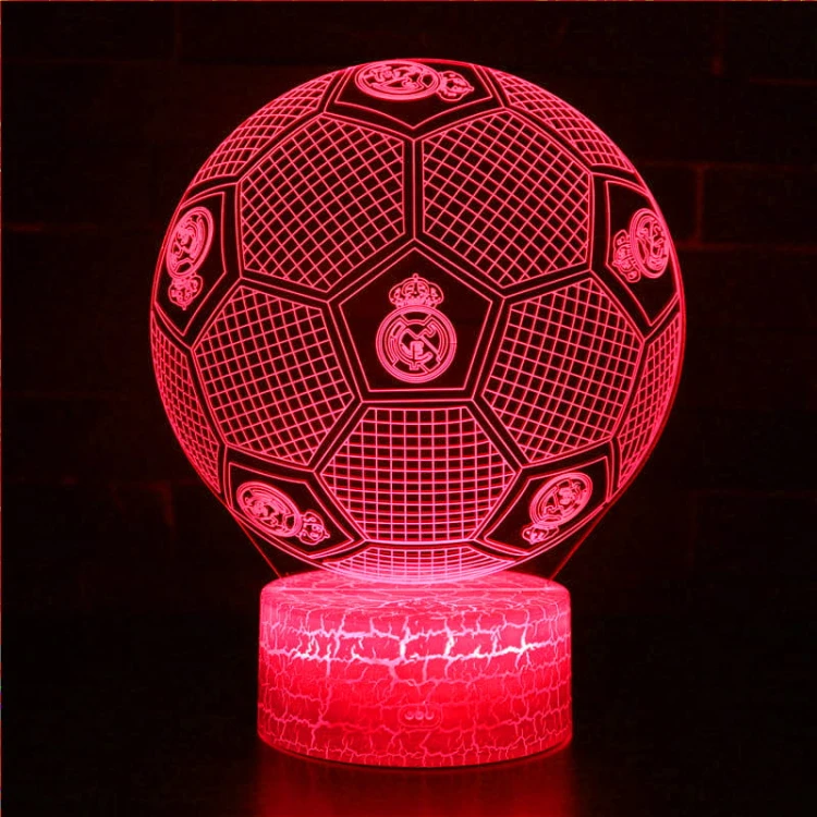 Lampka LED 3D FC Real Madryt Piłka Nożna. Kolorowe podświetlenie, pilot i akrylowa płyta w zestawie.