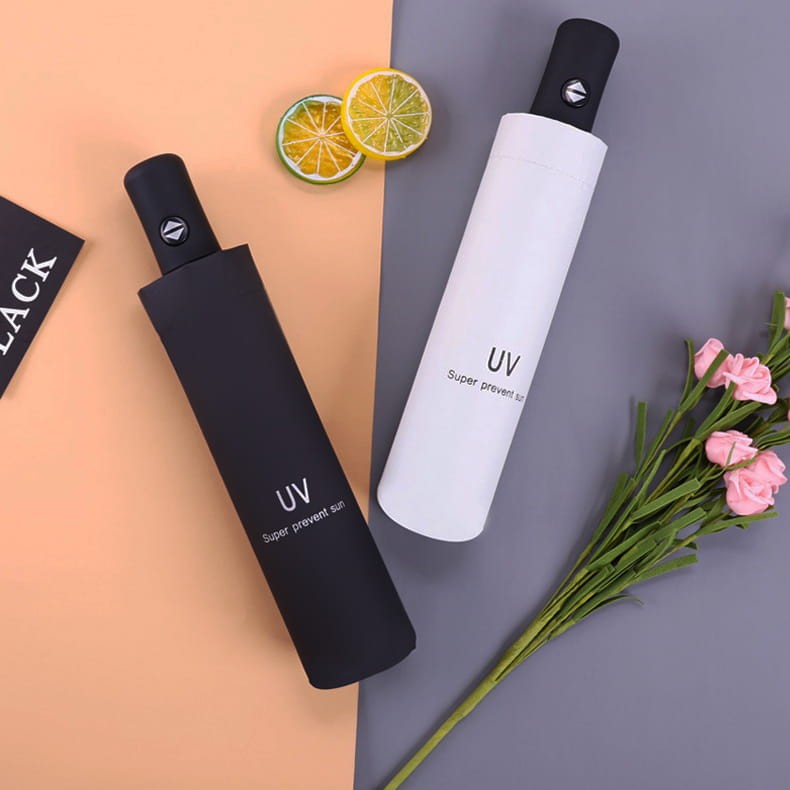 Wytrzymały granatowy parasol automatyczny Vibrosa – elegancki, kompaktowy i odporny na wiatr. Idealny na każdą pogodę i do torby.