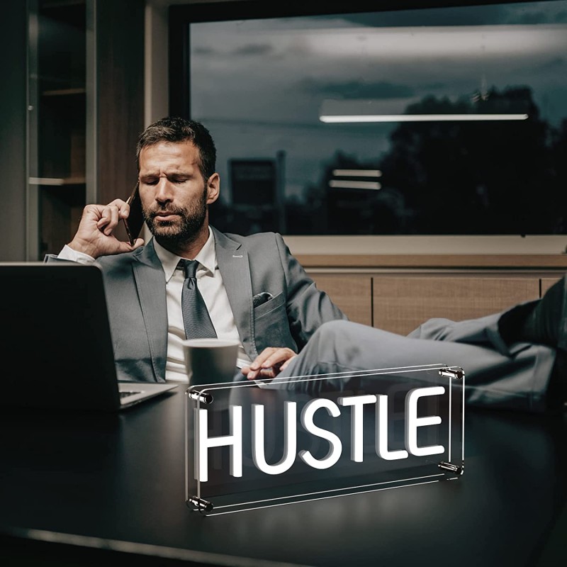 Duży Gotowy Neon led USB na ścianę Hustle