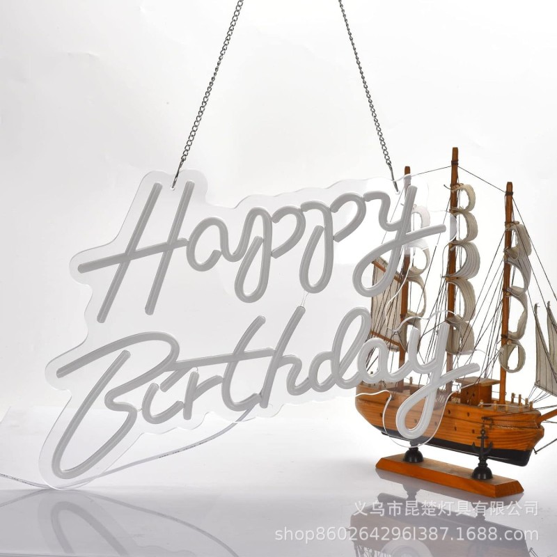 Duży Gotowy Neon led USB na ścianę Happy Birthday