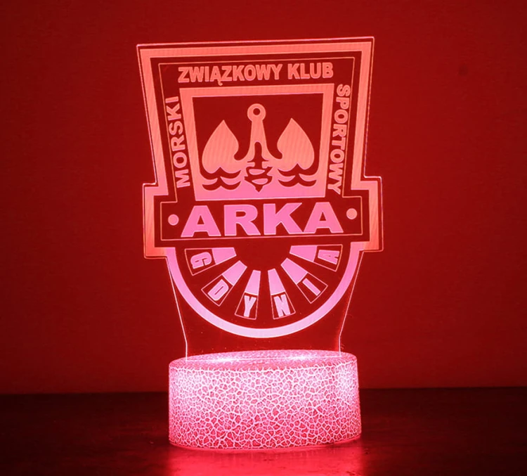 Piłkarska lampka 3D Arka Gdynia – świetny prezent dla miłośnika ligi polskiej.