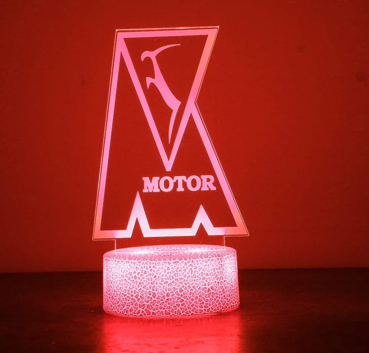 Lampka 3D LED Motor Lublin – nowoczesna nocna lampa dla wiernych kibiców żółto–niebieskich.