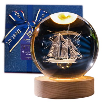 Lampka nocna 3D Kryształowa Kula Statek żaglowy