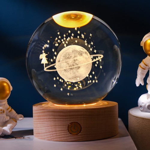 Lampka nocna 3D Kryształowa Spacer kosmiczny