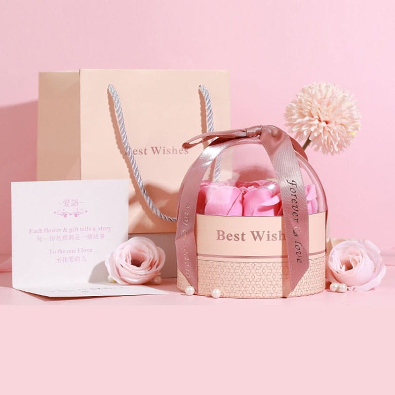 Holenderskie rubinowe róże mydlane w kolekcji „Red Charm” — luksusowy Flower Box na wyjątkowe okazje.