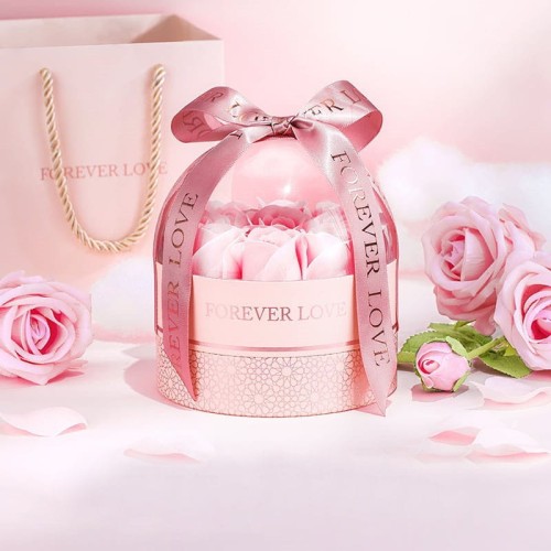 Złoty Naszyjnik Serce + Flower Box – Luksusowy Zestaw „Love Collection”