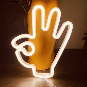 Neon led USB na ścianę znak ręka OK