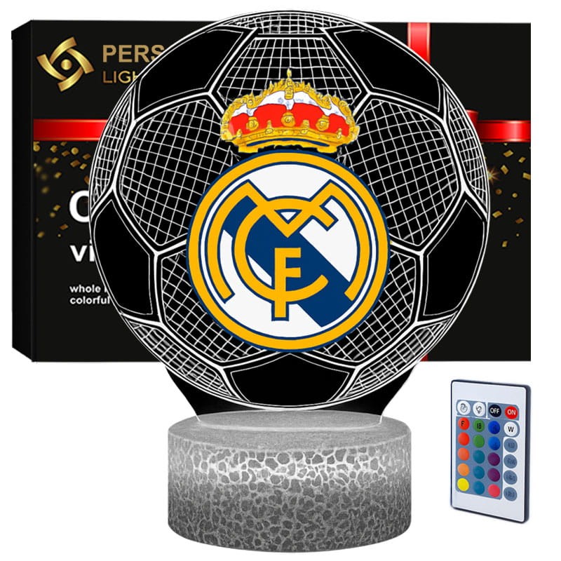 Lampka nocna 3D LED USB z nadrukiem piłki FC Real Madryt – biała podstawa i kolorowe podświetlenie.