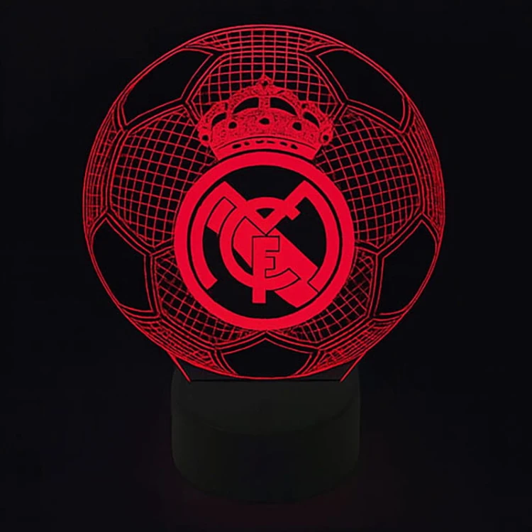 Lampka nocna 3D USB FC Real Madryt – efektowna lampa z piłką i herbem, 16 kolorów światła.