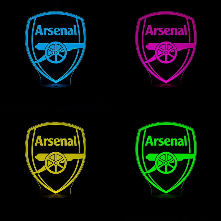 Efektowna lampka nocna LED Arsenal FC z czarną podstawą i pilotem. 16 kolorów światła, zasilanie USB.