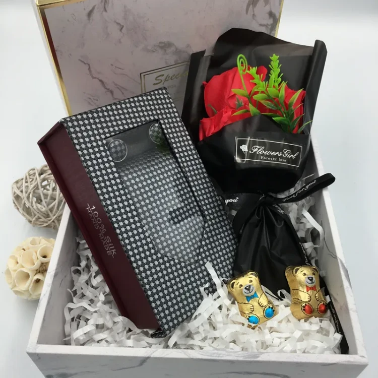 Prezent dla eleganckiego mężczyzny