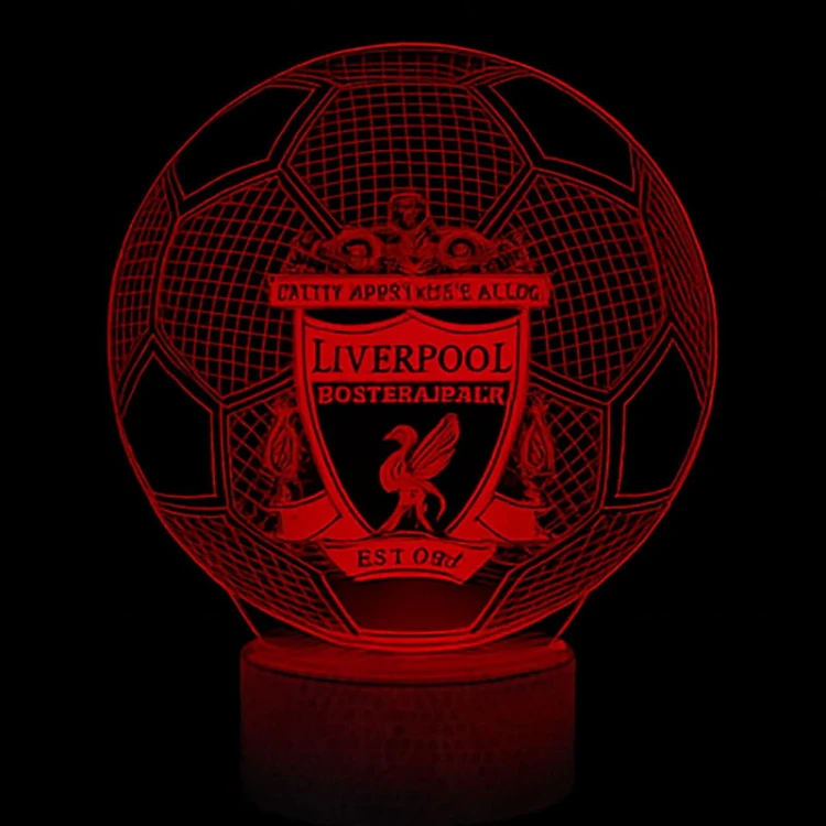 Lampka LED 3D USB Liverpool Ball – energooszczędna i bezpieczna, z pilotem, 16 kolorami oraz białą podstawą pasującą do jasnych wnętrz.