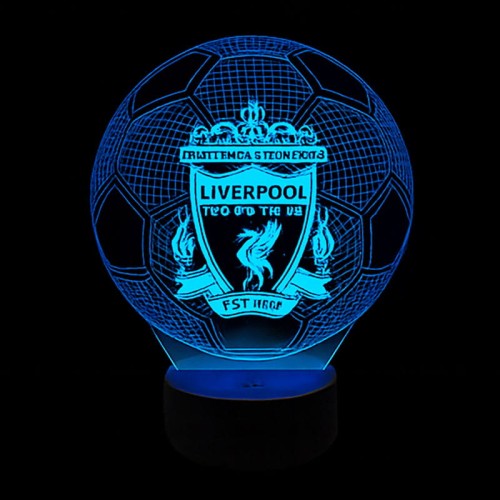 Dekoracyjna lampka 3D LED USB Liverpool Ball z czarną podstawką. 16 kolorów, regulacja jasności i tryby świecenia – super na prezent.