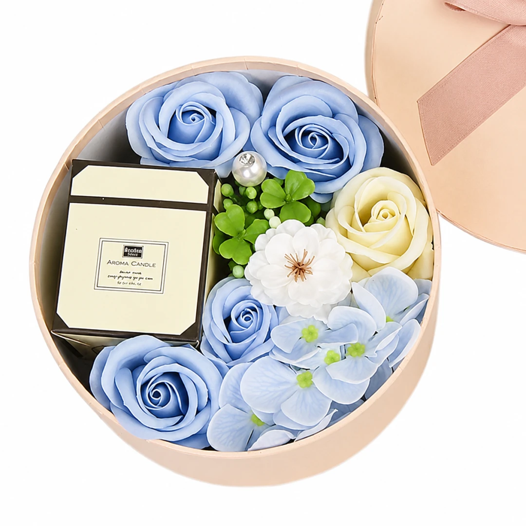 Flower box Kwiaty Mydlane Bukiet Świeca Na imieniny Dla mamy kobiety babci (