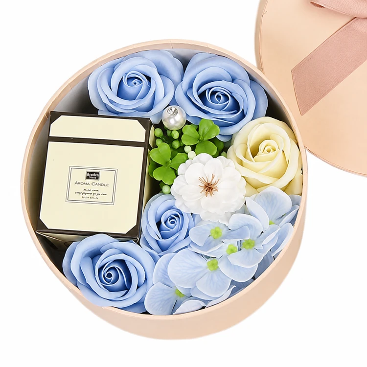 Flower box Kwiaty Mydlane Bukiet Świeca Na imieniny Dla mamy kobiety babci (